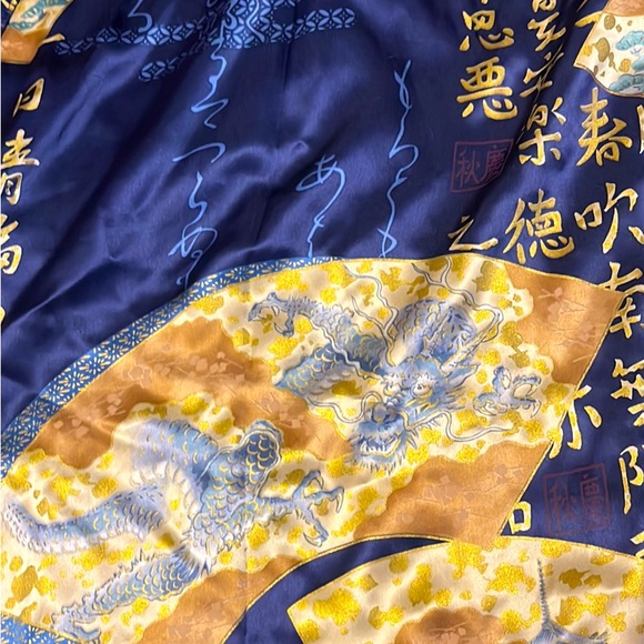 Handmade silk. Men’s XL. Only worn once - Picture 2 of 3